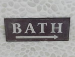 Metallschild "Bath"